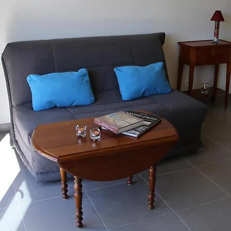 Cote Jardin - Les Gites De La Charmeliere Vakantiehuis Carquefou